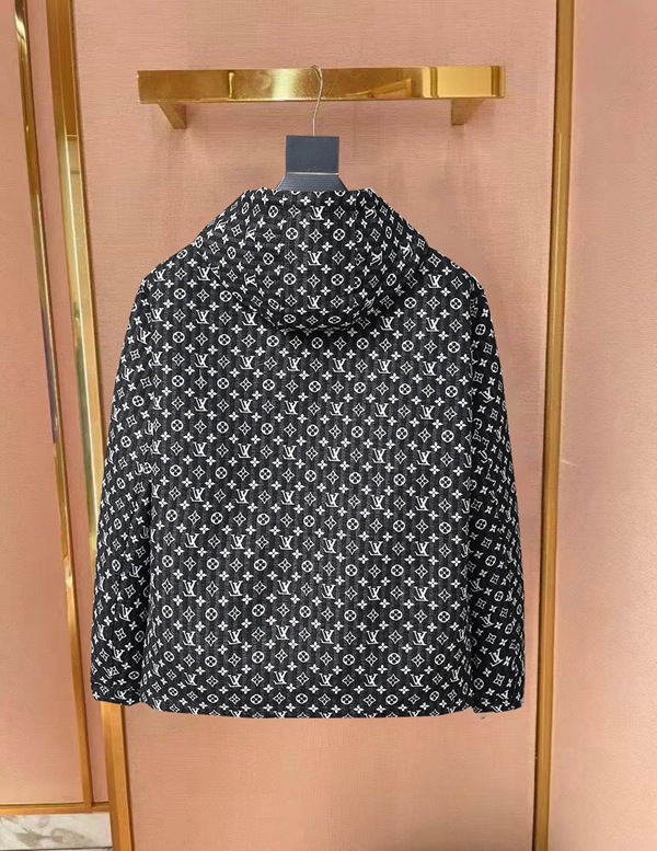 ブランドジャケット側面デザイン